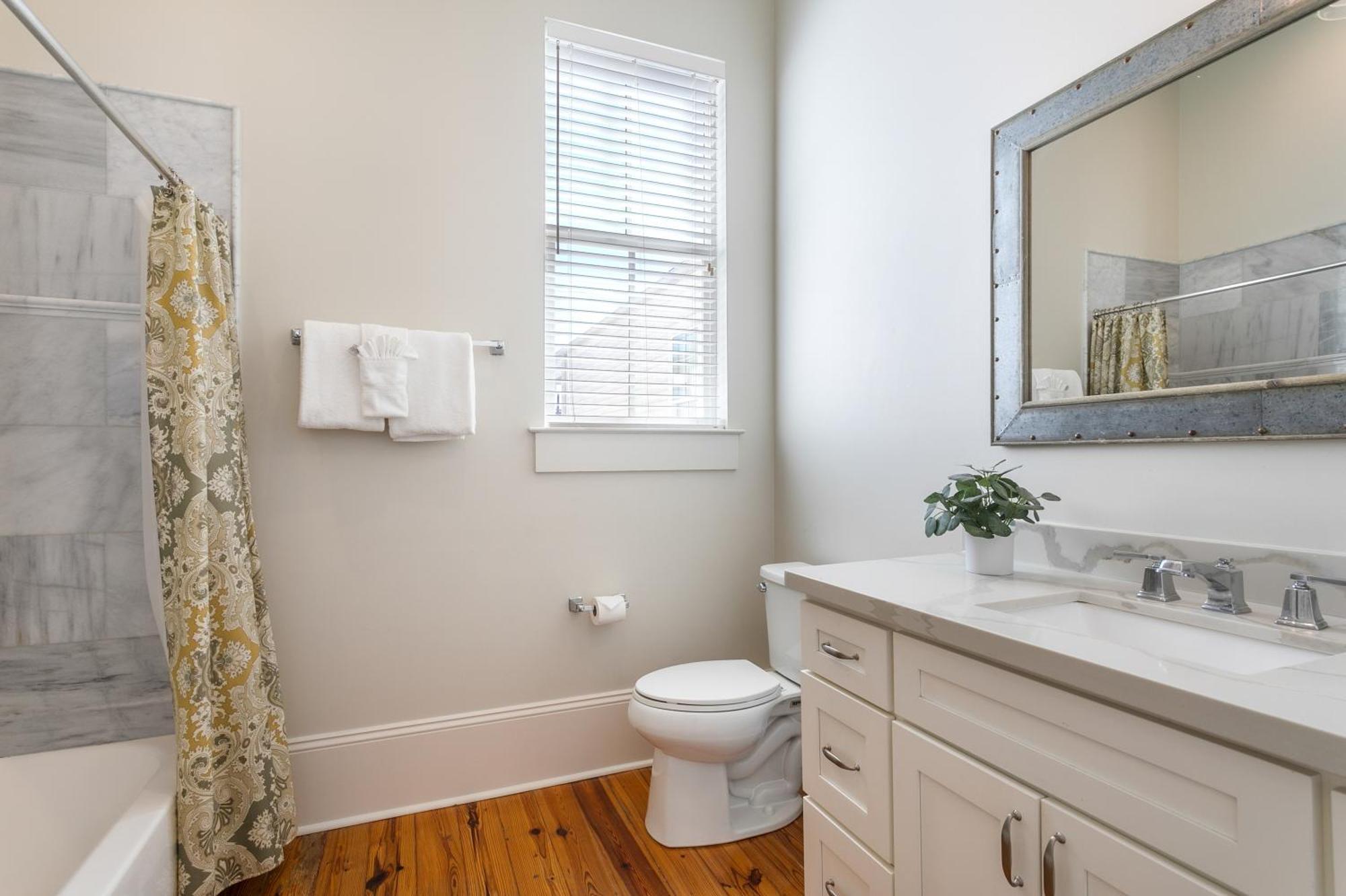 Amazing 3Br Cottage Off St Charles With Pool New Orleans Exteriör bild